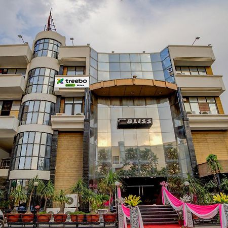 Hotel Treebo Bliss Divisione di Divisione di Jaipur Esterno foto